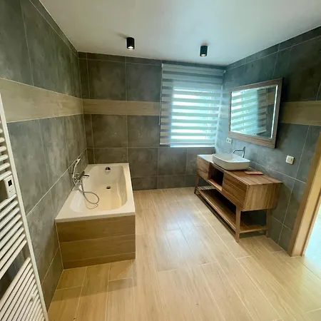 Villa Le Mirage - 8 Pers - Jacuzzi - Billard - Pmr